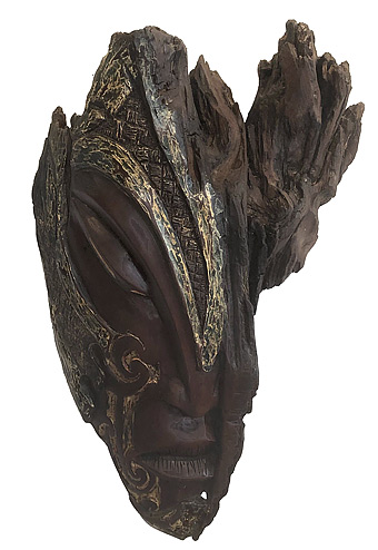 Joe Kemp nz maori wood sculptor, tairua